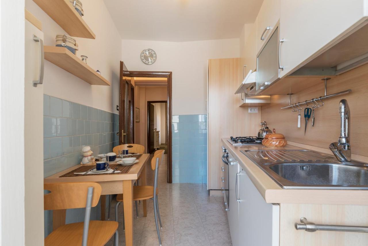 San Giovanni Apartment With Balcony Roma Exterior foto